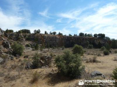 Ciudad Encantada de Tamajón - Retiendas - Almiruete;senderismo joven madrid;la casa del bosque